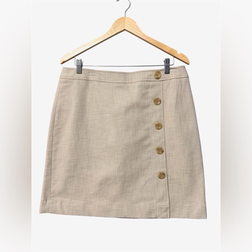 Ann Taylor Tan Tweed Mini A-Line Skirt NWT Size 12 Button Detail Office Dressy